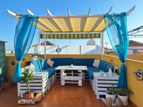 Family Apartment in La Herrada near the Pink Lake